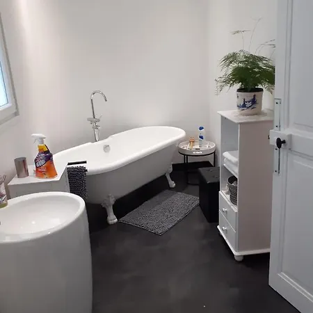 Bed & Breakfast Oasis Master Marconne